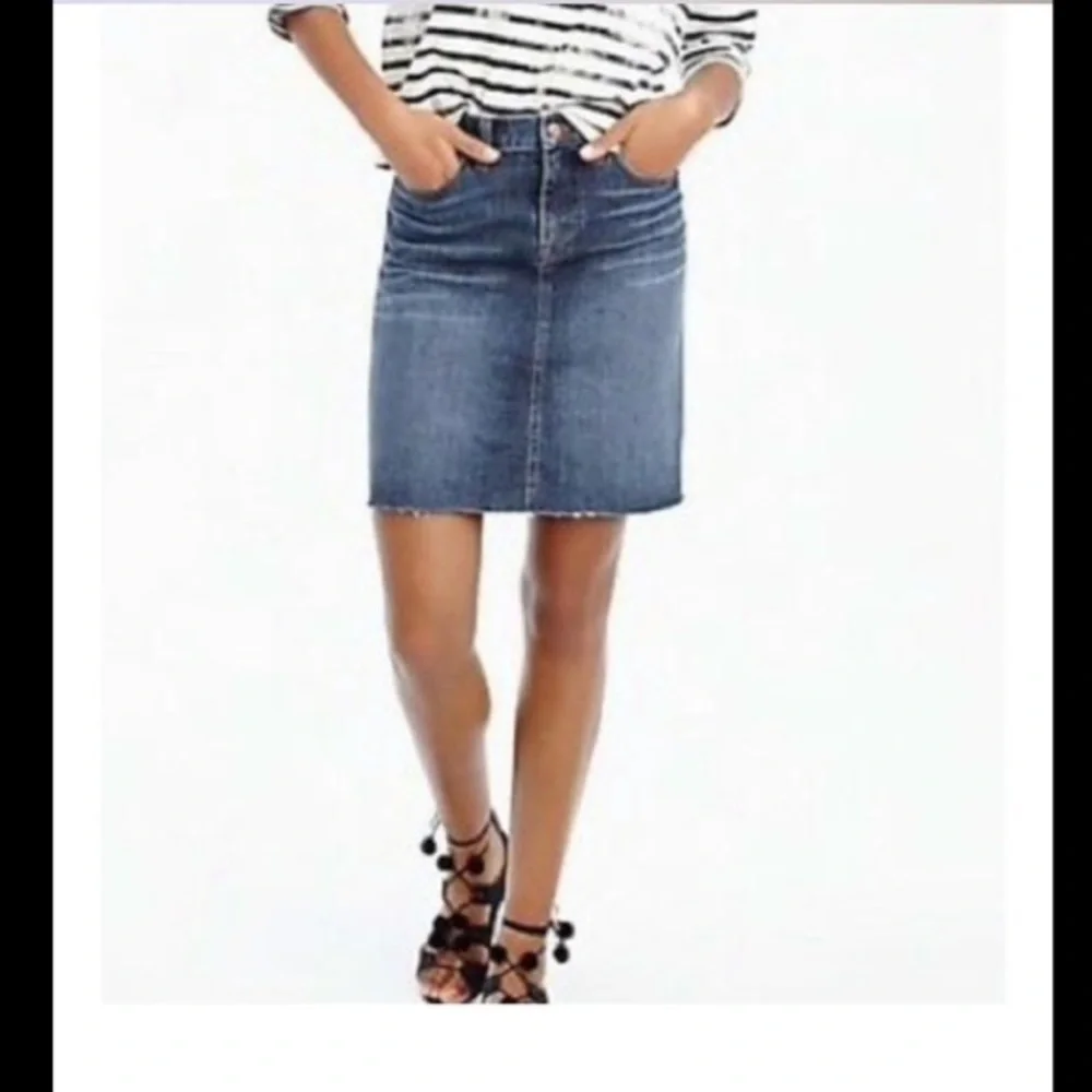 J. CREW Classic Blue Jean Denim Raw Hem Skirt 28